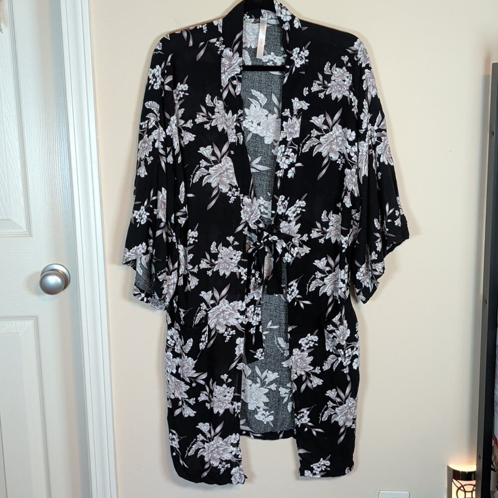 Spiritual Gangster Maya Kimono Size OS Duster Cover Up Floral Beach Vacation